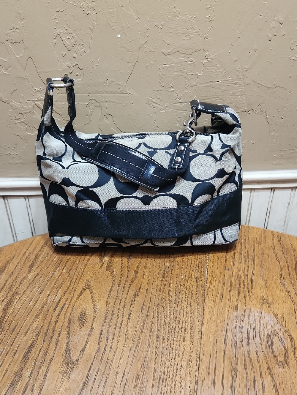 Coach Signature Hobo Bag - Picture 2 of 13